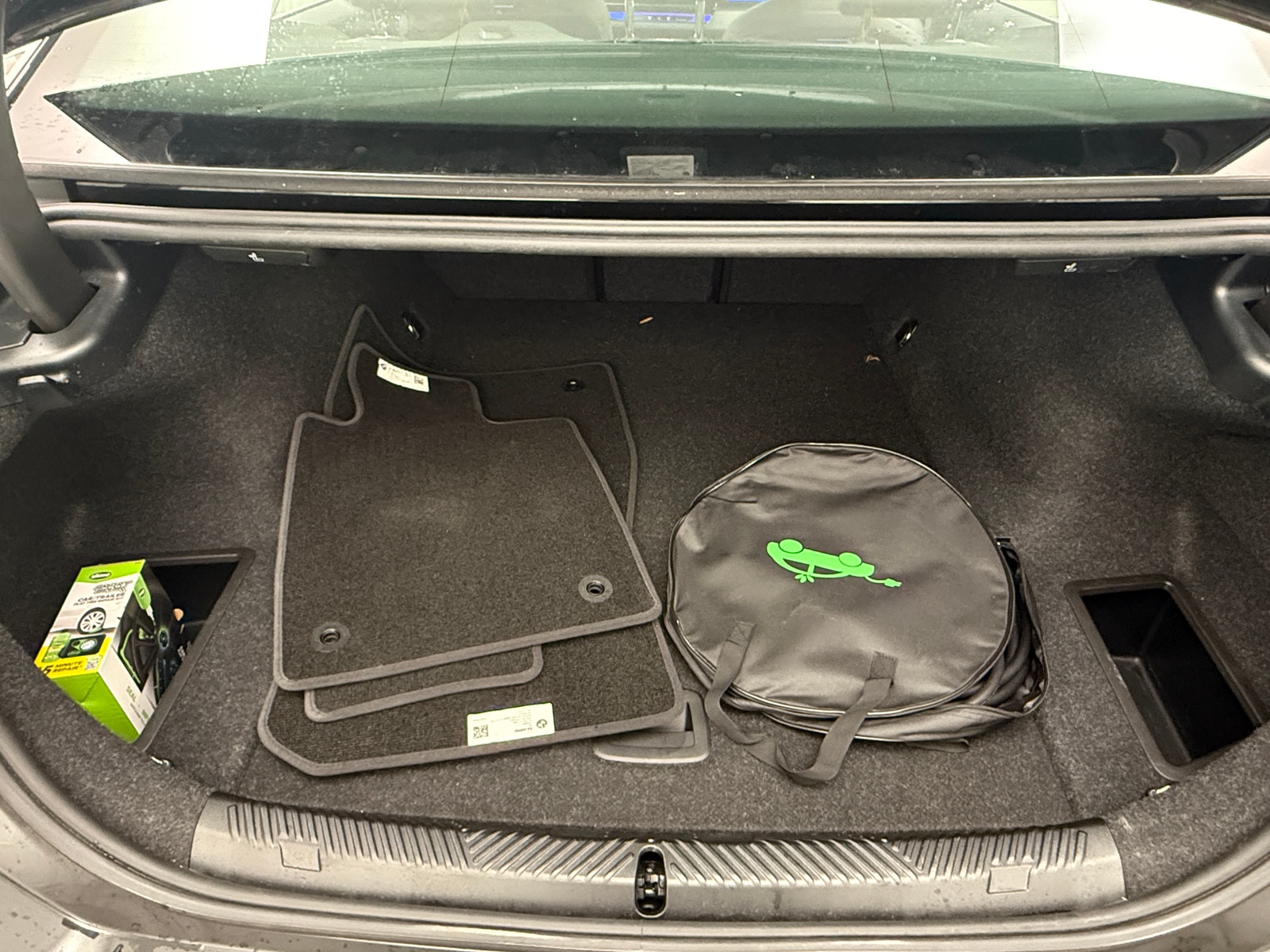 Thumbnail: 2024 BMW i5 - 6