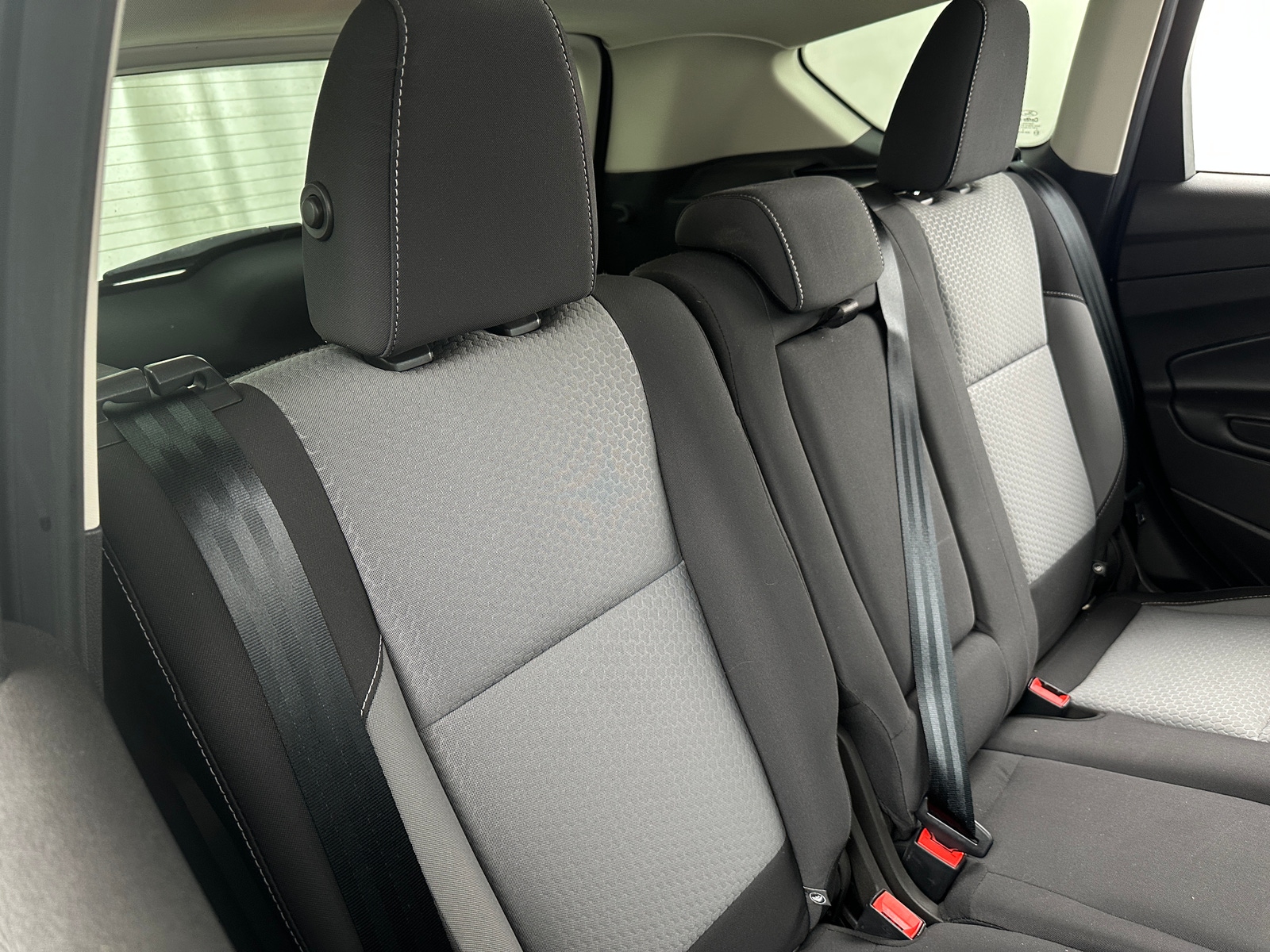 Thumbnail: 2019 Ford Escape - 6