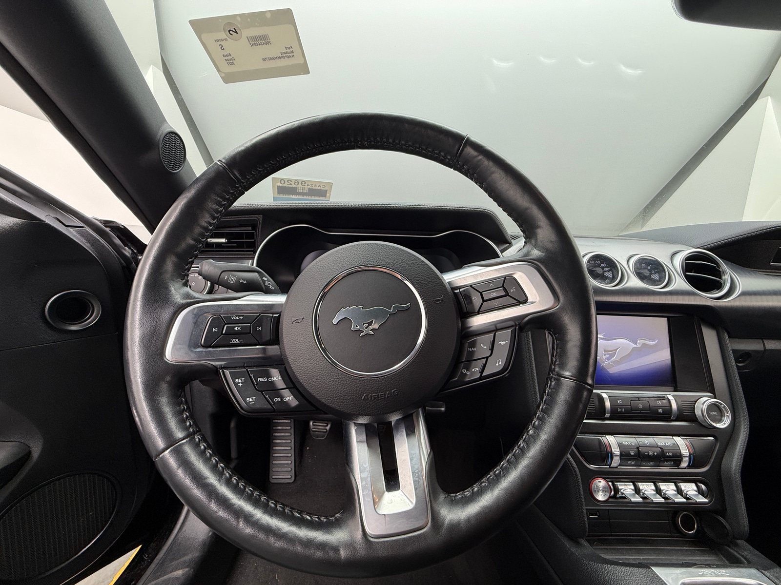 Thumbnail: 2022 Ford Mustang - 4