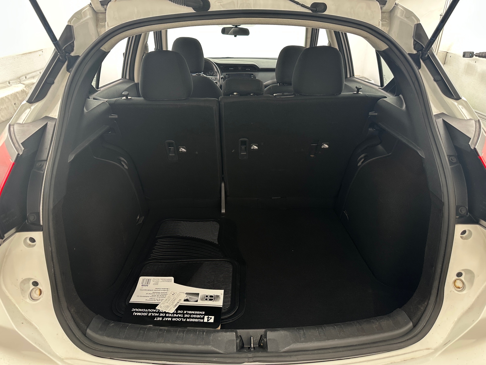 Thumbnail: 2021 Nissan Kicks - 7