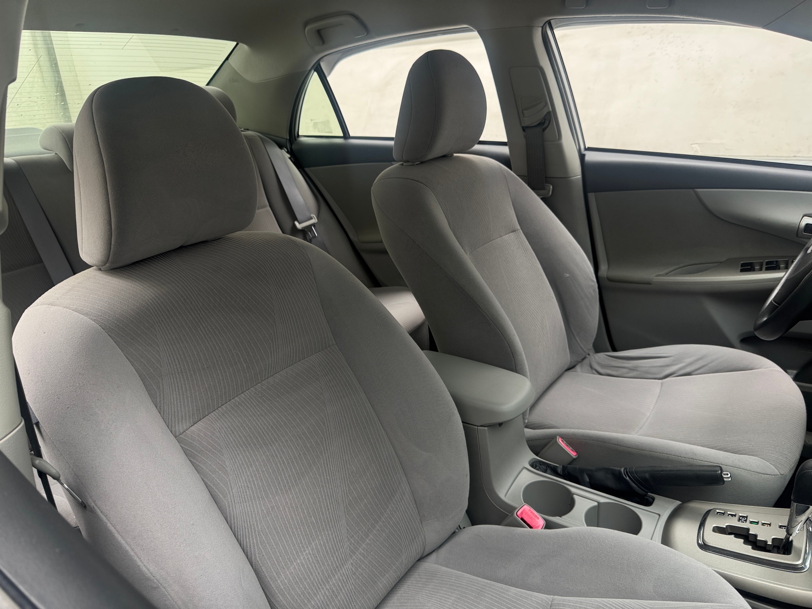 Thumbnail: 2013 Toyota Corolla - 2