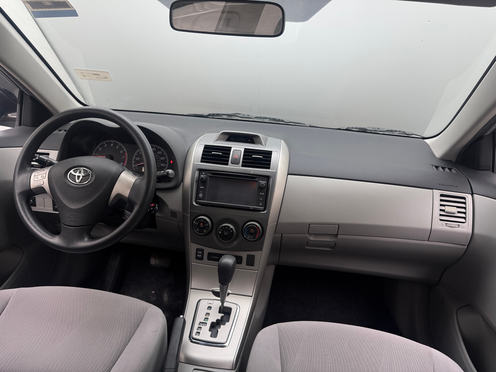 Thumbnail: 2013 Toyota Corolla - 3