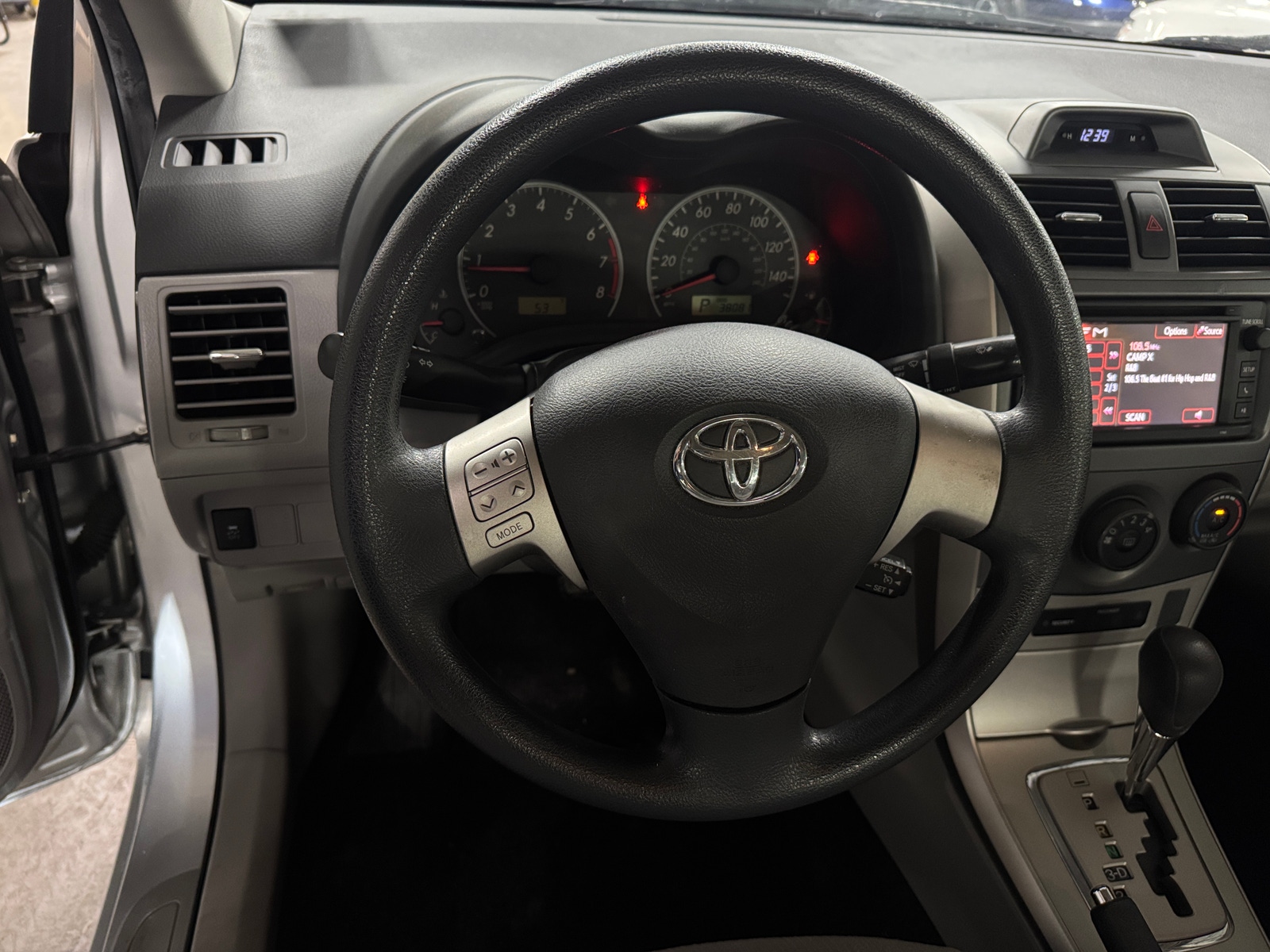 Thumbnail: 2013 Toyota Corolla - 5