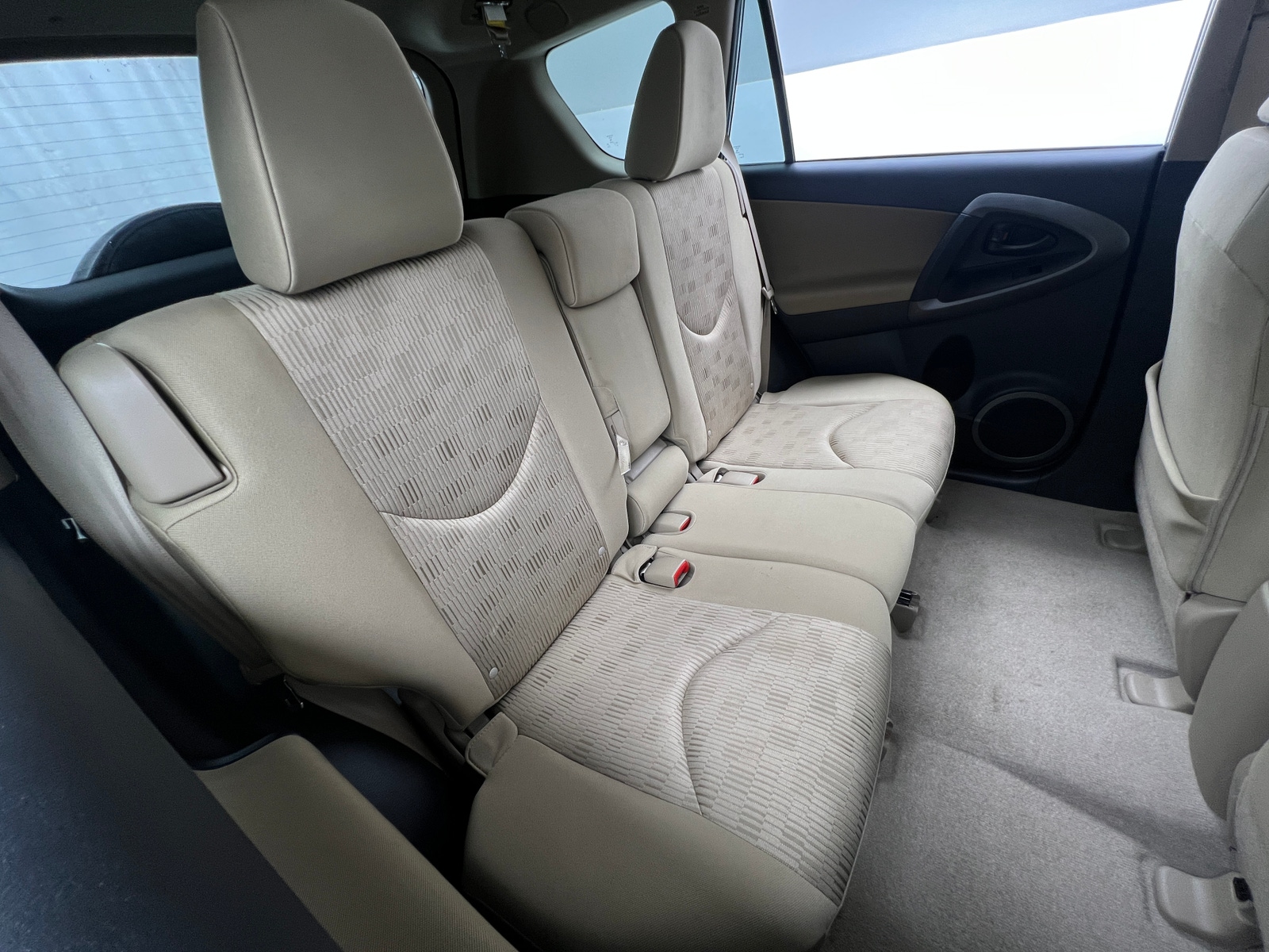 Thumbnail: 2012 Toyota RAV4 - 6