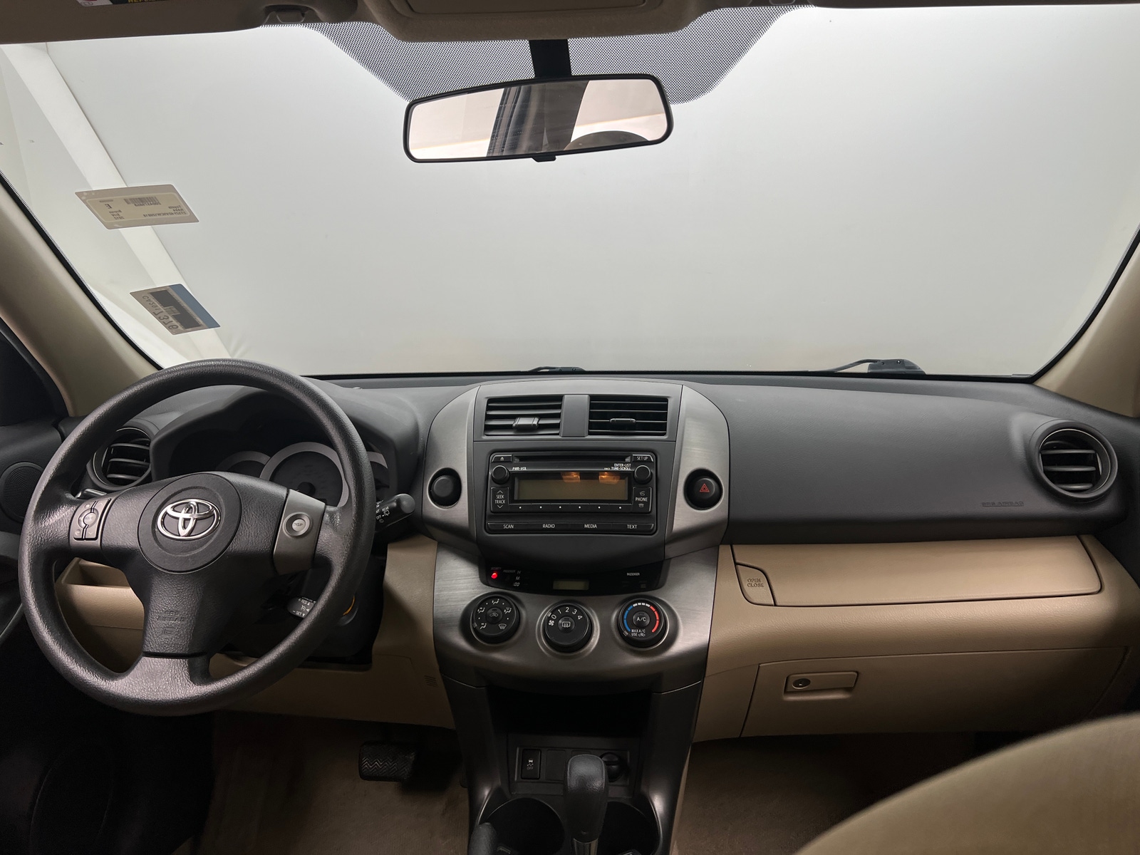 Thumbnail: 2012 Toyota RAV4 - 3