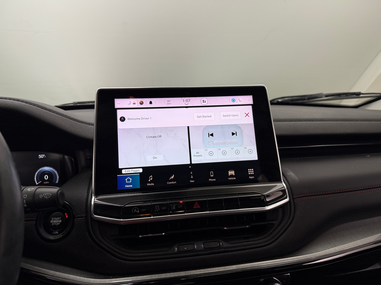 Thumbnail: 2022 Jeep Compass - 3