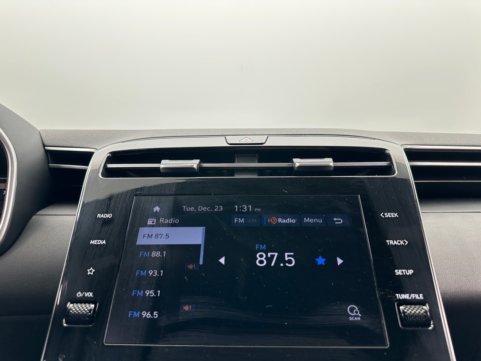 Thumbnail: 2022 Hyundai Santa Cruz - 4