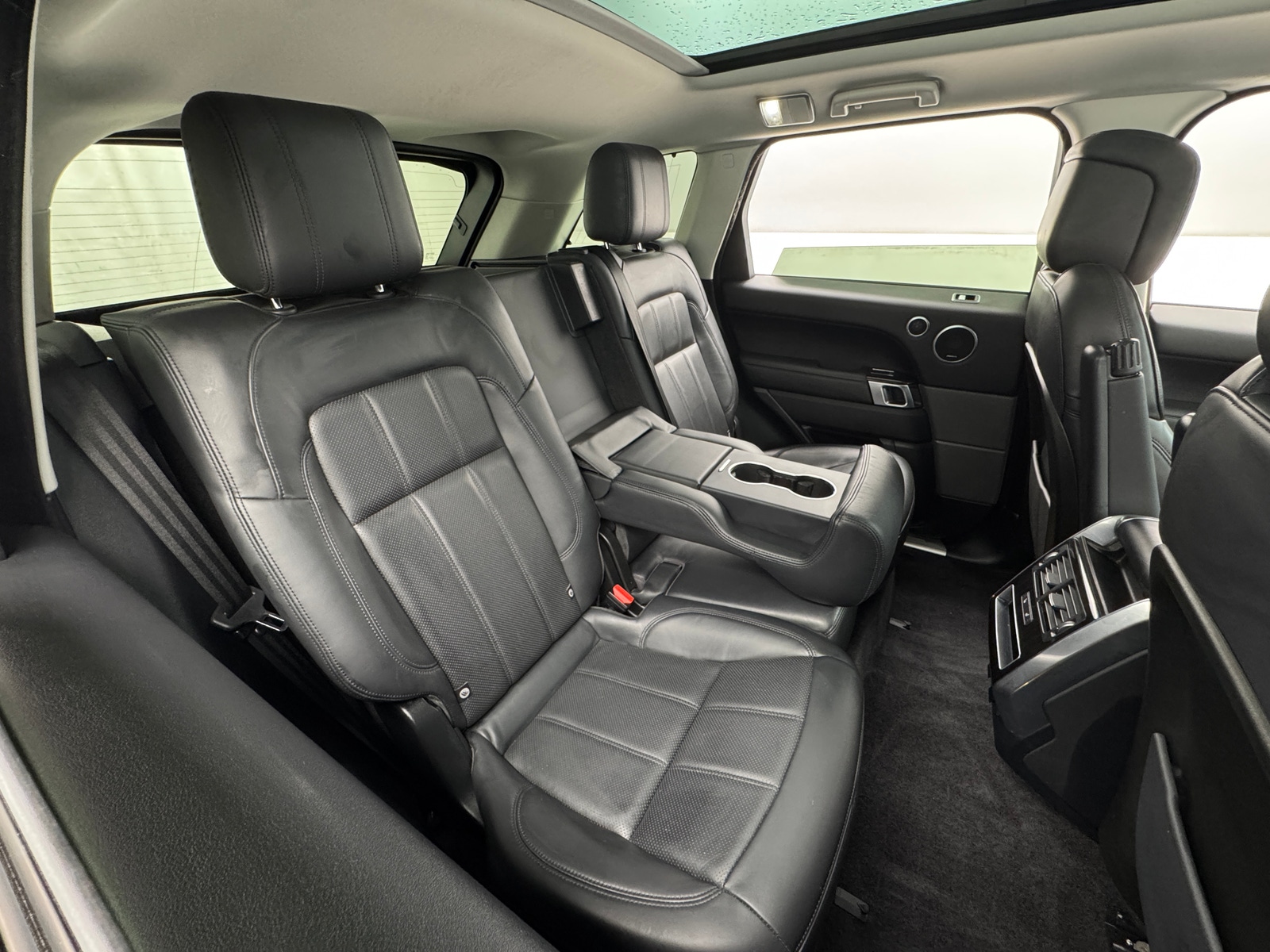 Thumbnail: 2020 Land Rover Range Rover Sport - 5