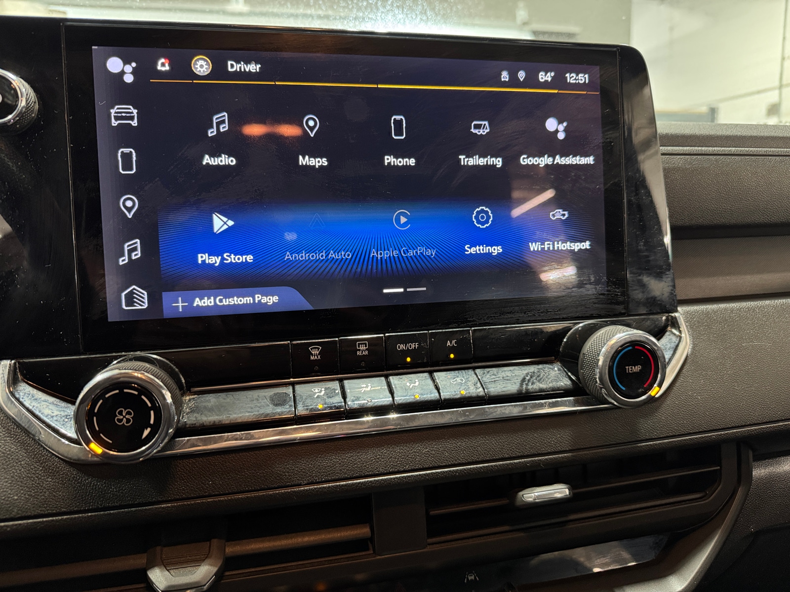 Thumbnail: 2023 Chevrolet Colorado - 4