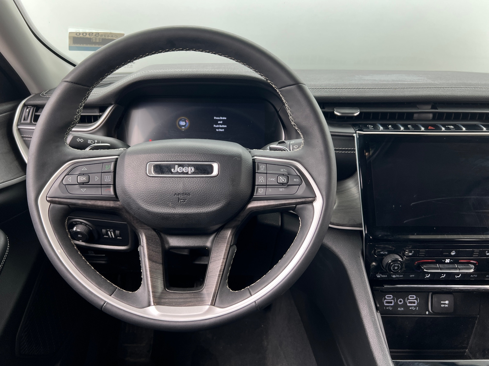 Thumbnail: 2023 Jeep Grand Cherokee - 4