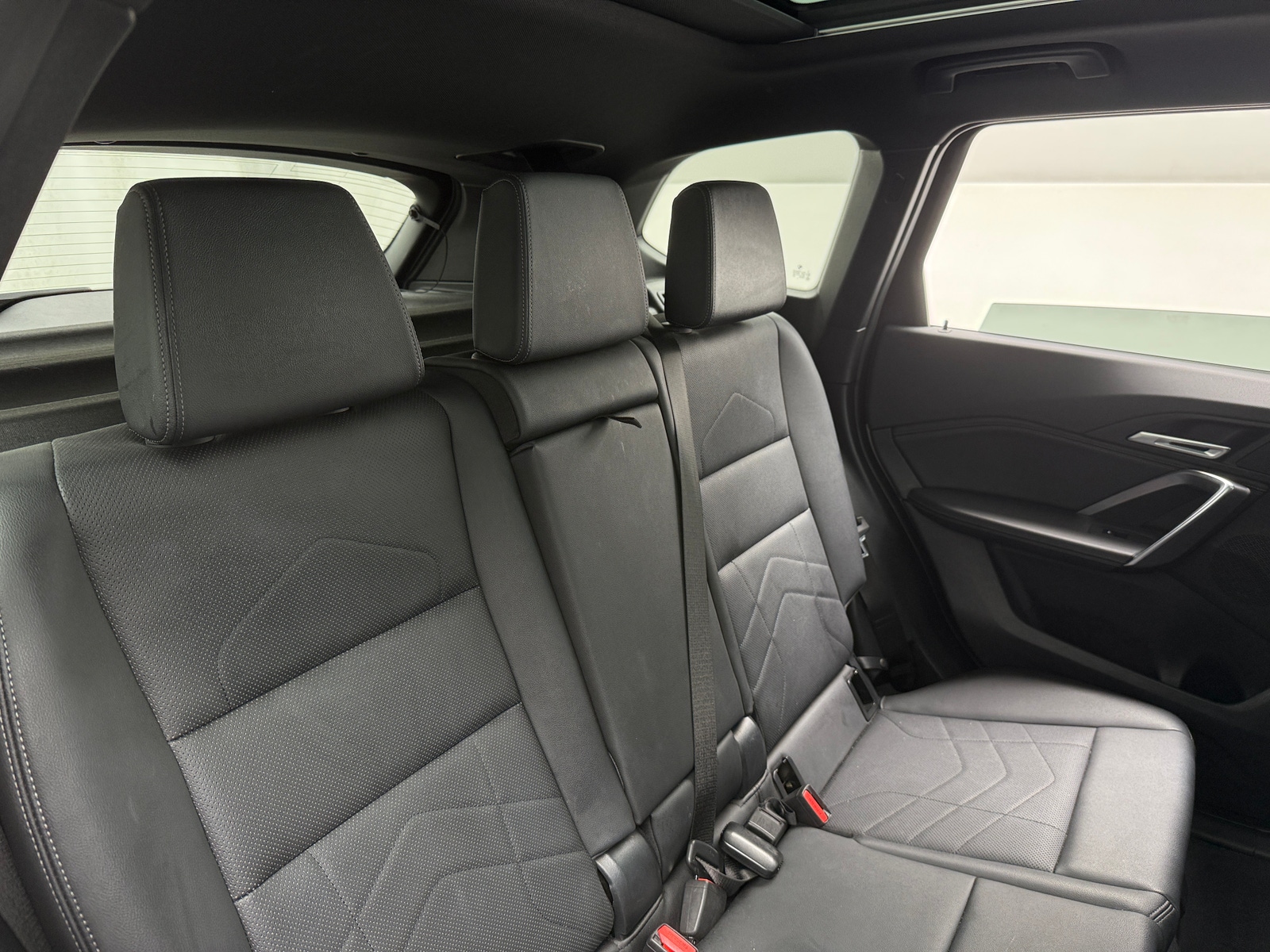 Thumbnail: 2023 BMW X1 - 5