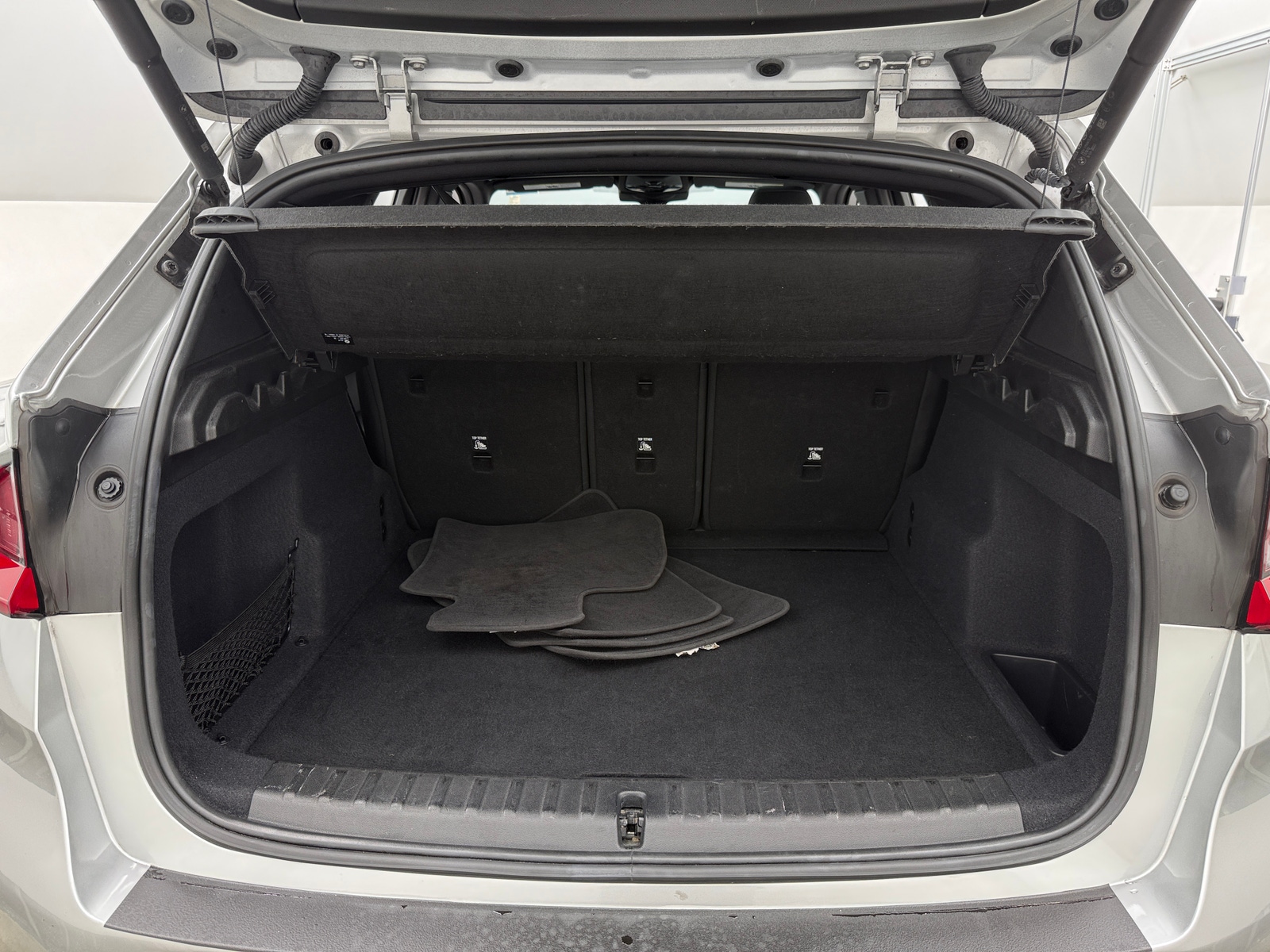 Thumbnail: 2023 BMW X1 - 6