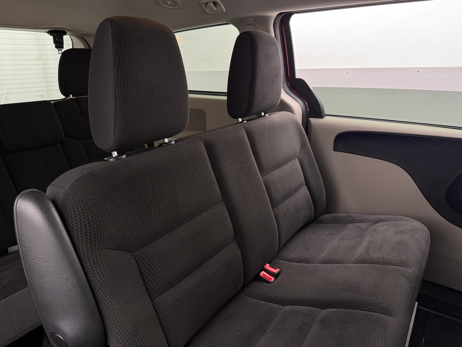 Thumbnail: 2018 Dodge Grand Caravan - 6