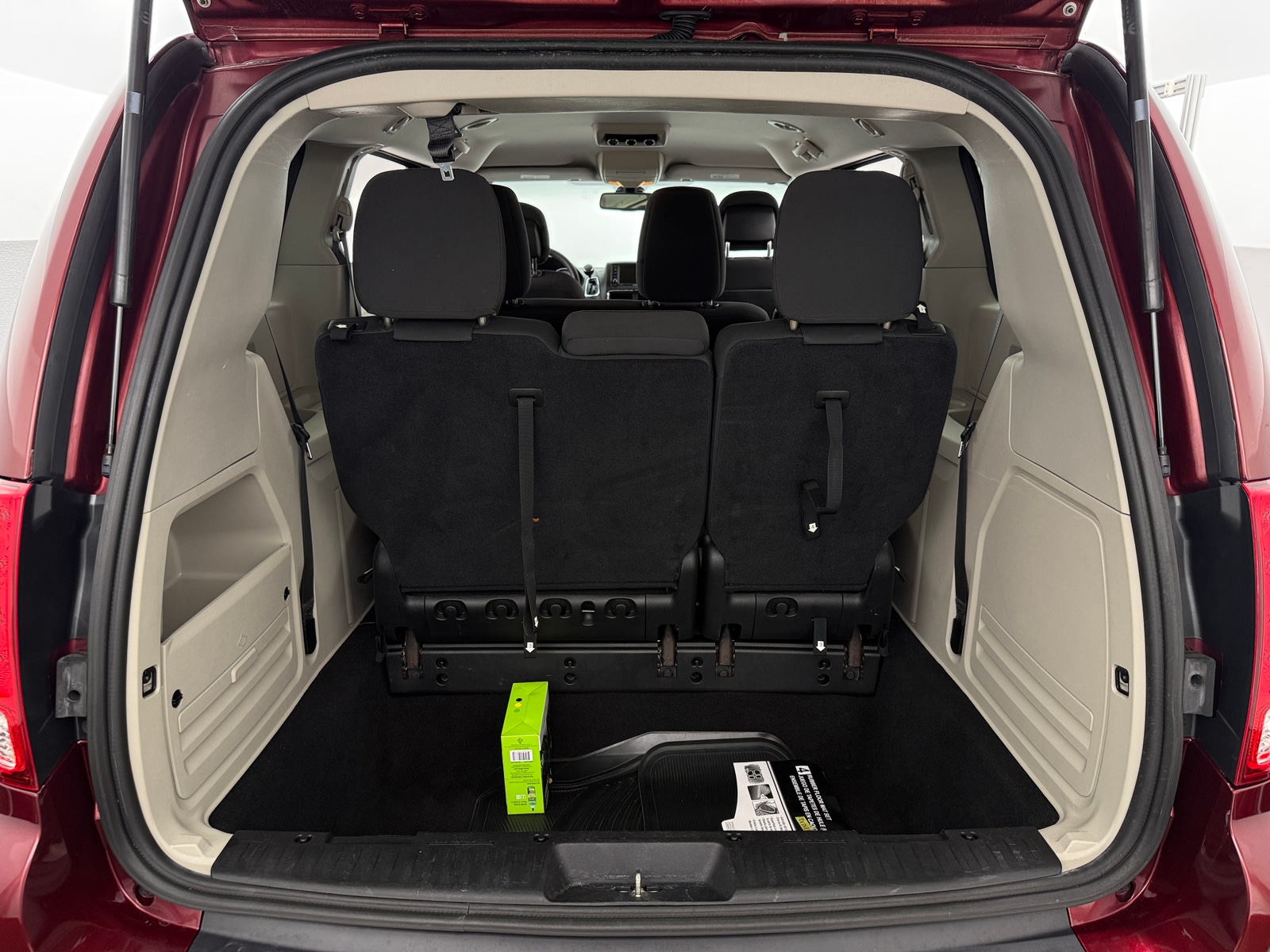 Thumbnail: 2018 Dodge Grand Caravan - 7