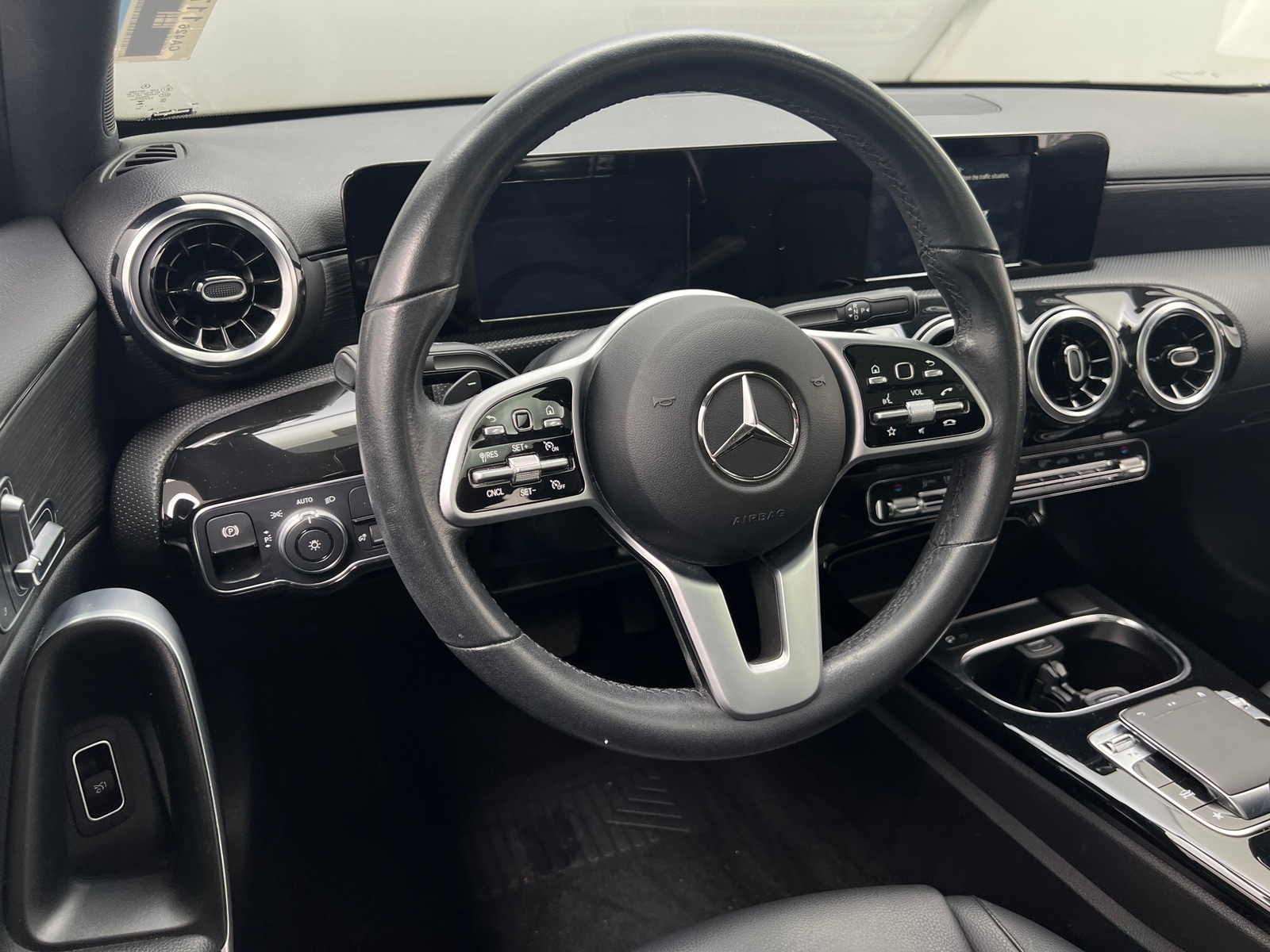 Thumbnail: 2019 Mercedes-Benz A-Class - 4