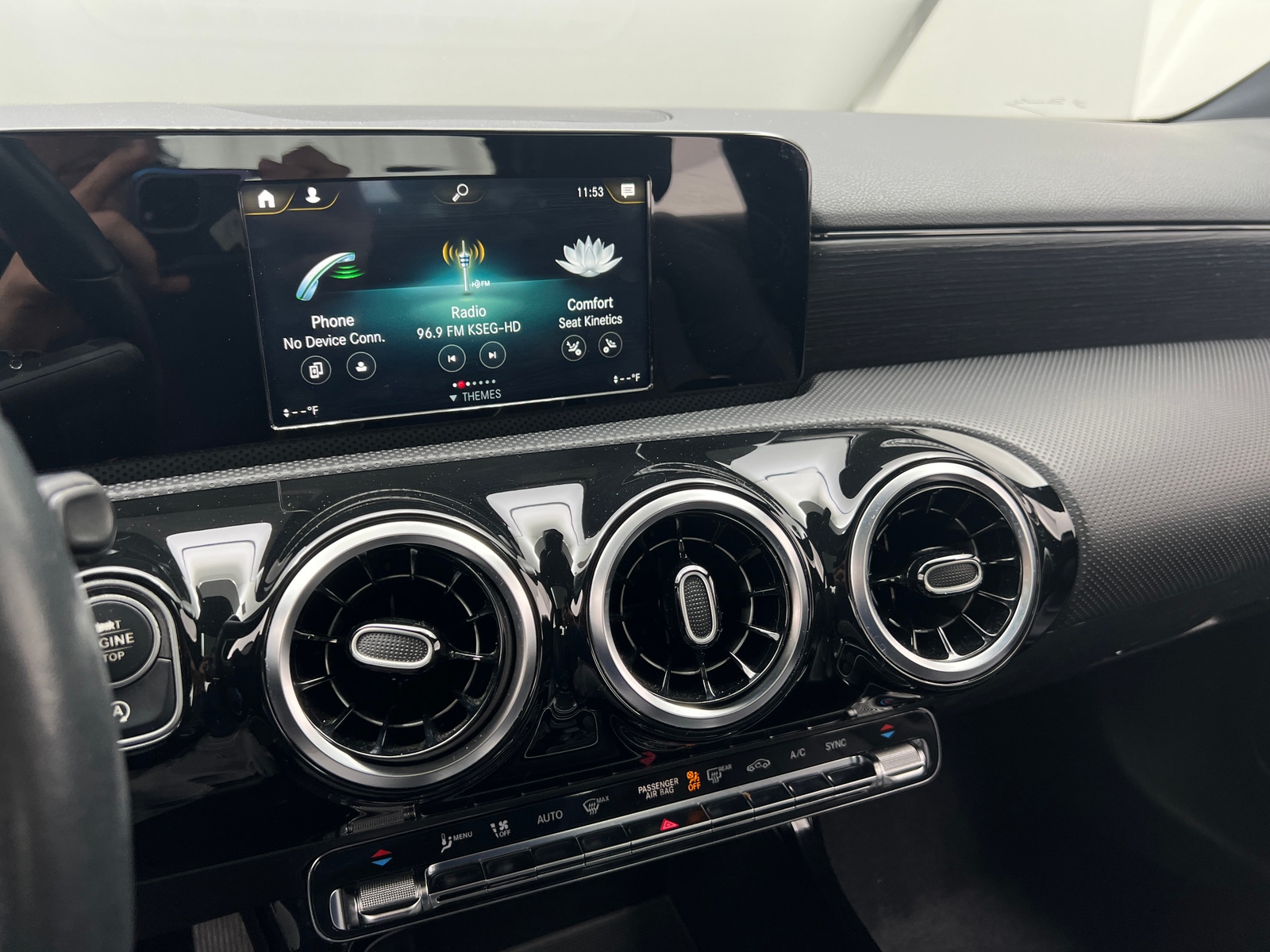 Thumbnail: 2019 Mercedes-Benz A-Class - 3