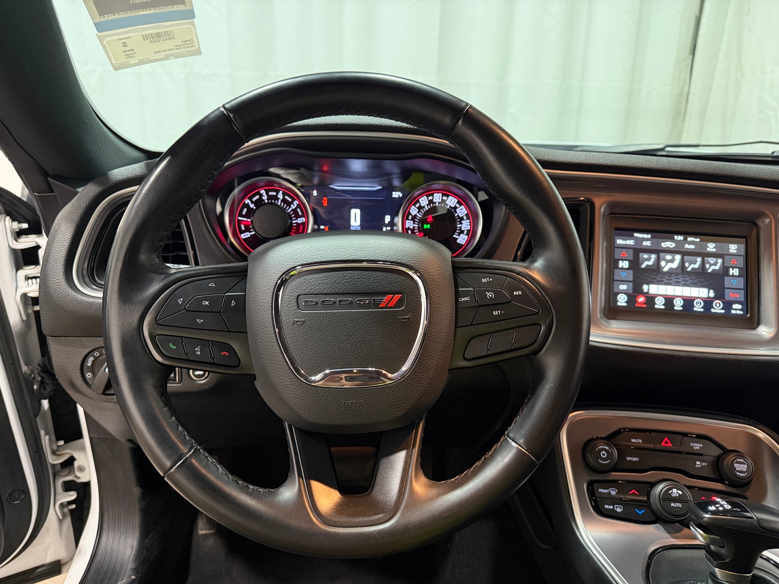 Thumbnail: 2022 Dodge Challenger - 4