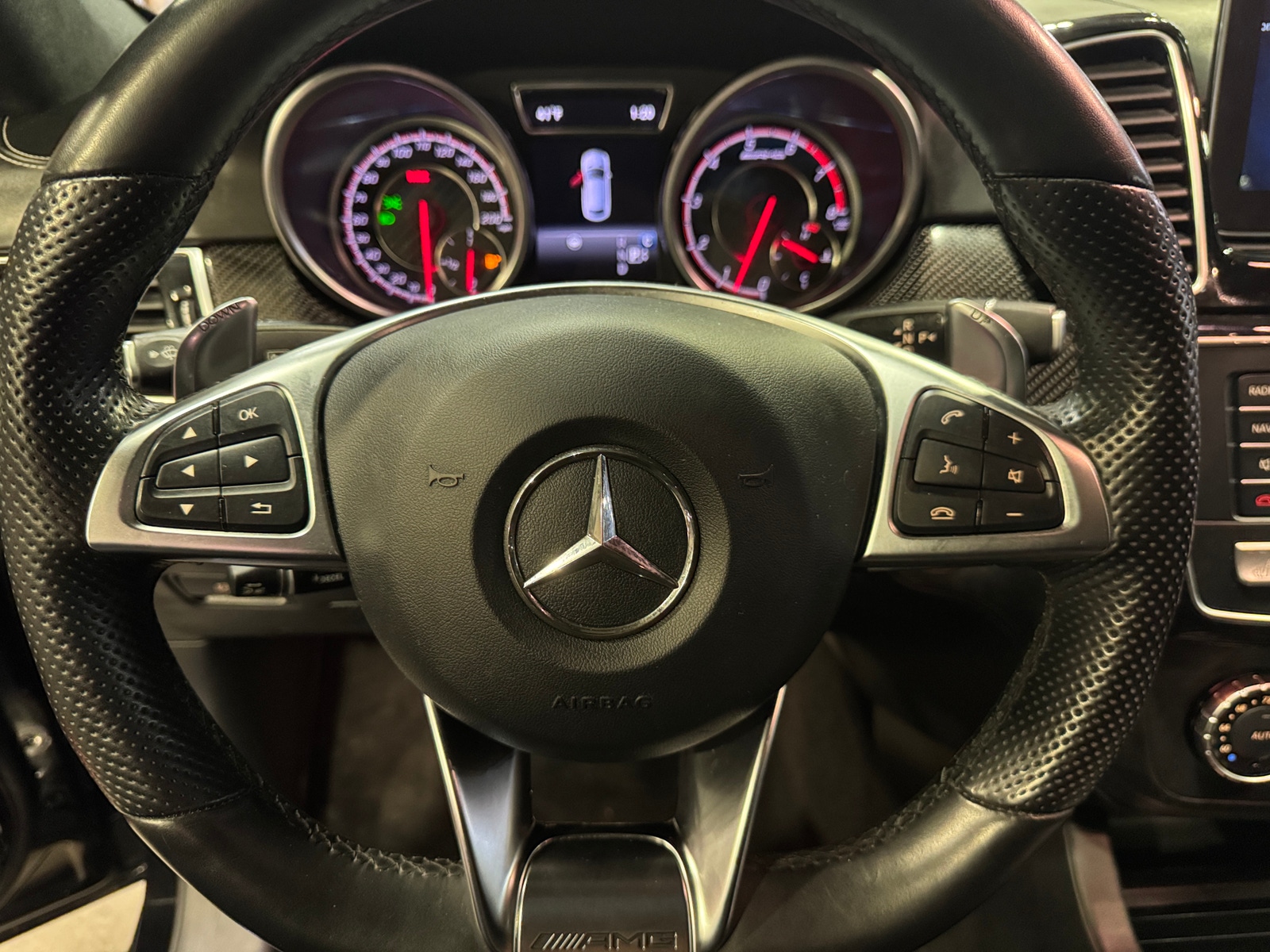 Thumbnail: 2019 Mercedes-Benz GLE - 4