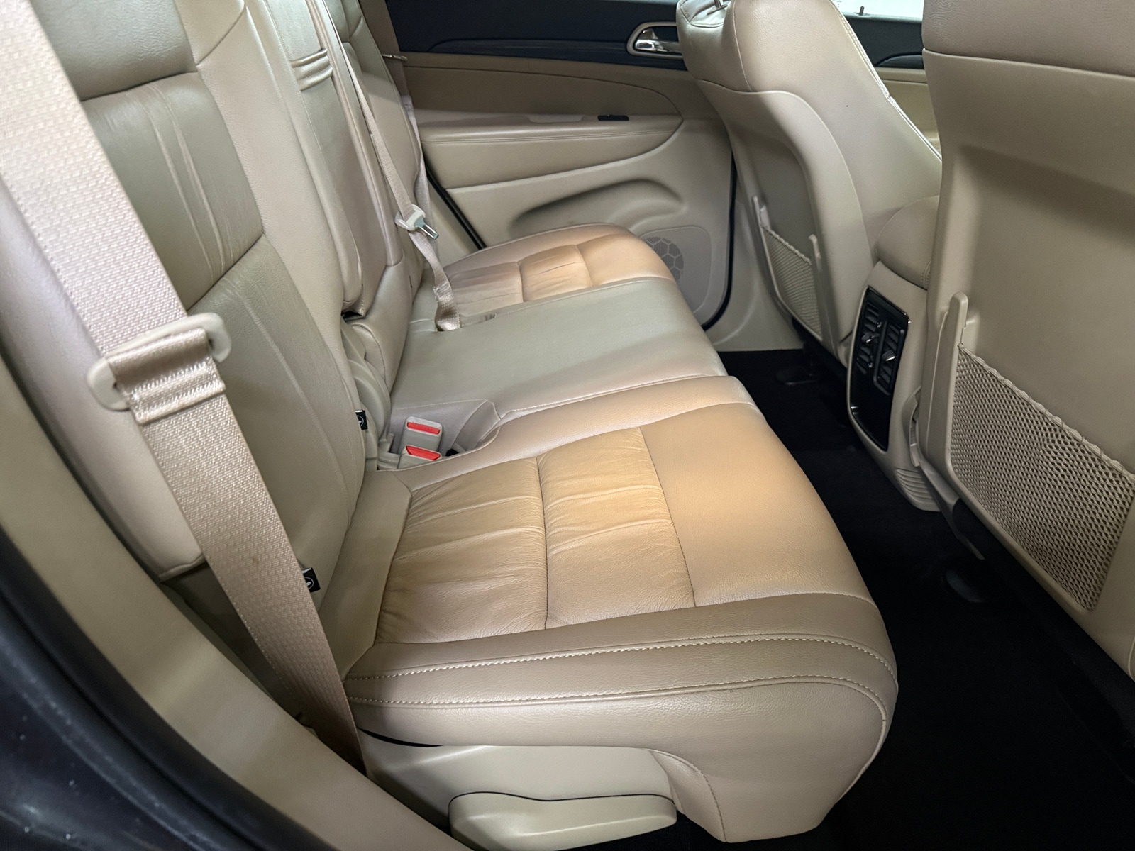 Thumbnail: 2020 Jeep Grand Cherokee - 6