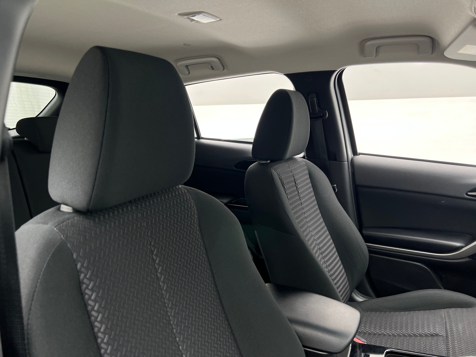 Thumbnail: 2024 Mitsubishi Eclipse Cross - 2