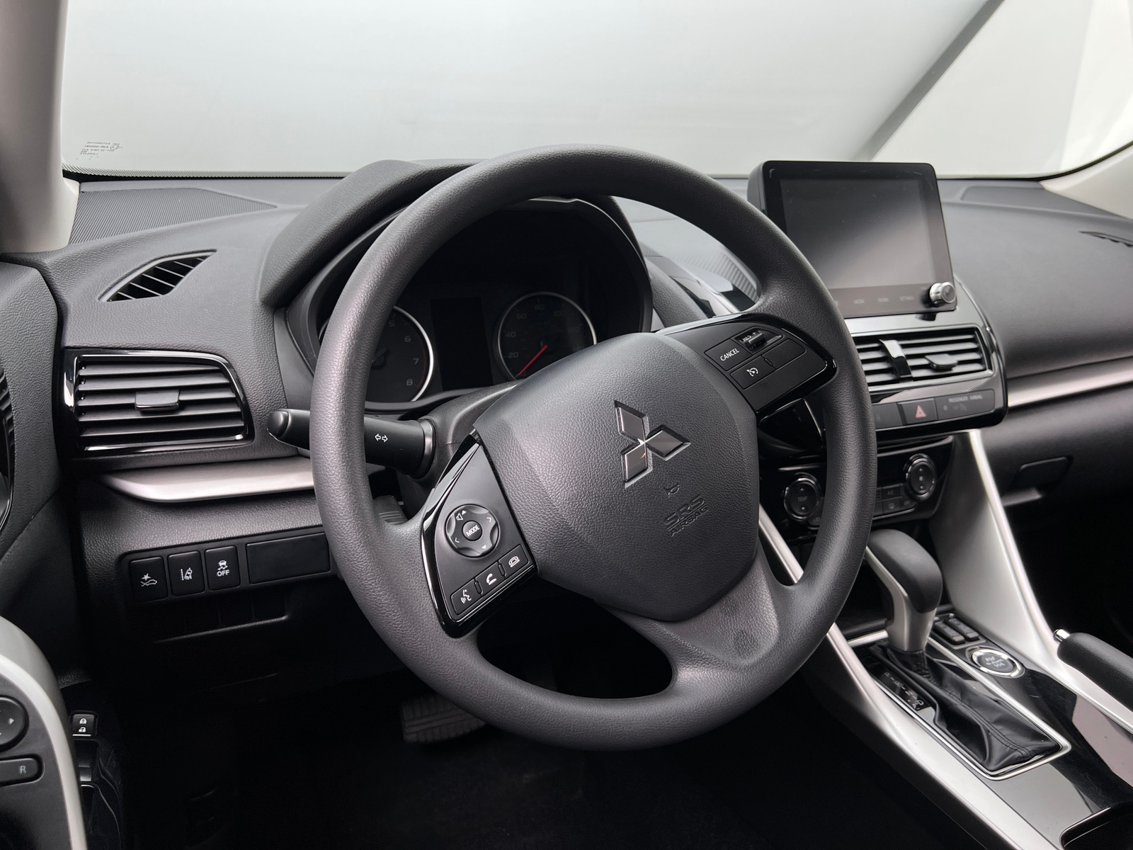 Thumbnail: 2024 Mitsubishi Eclipse Cross - 5