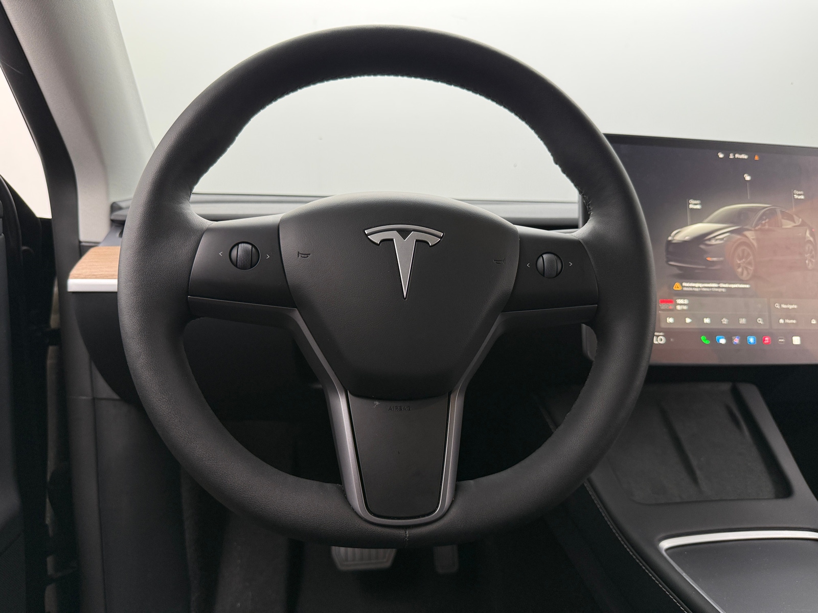 Thumbnail: 2024 Tesla Model Y - 4