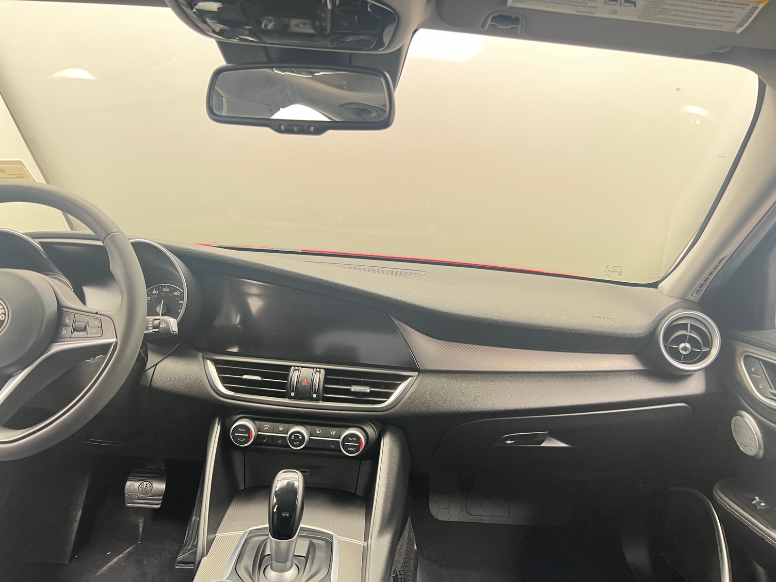 Thumbnail: 2018 Alfa Romeo Giulia - 2