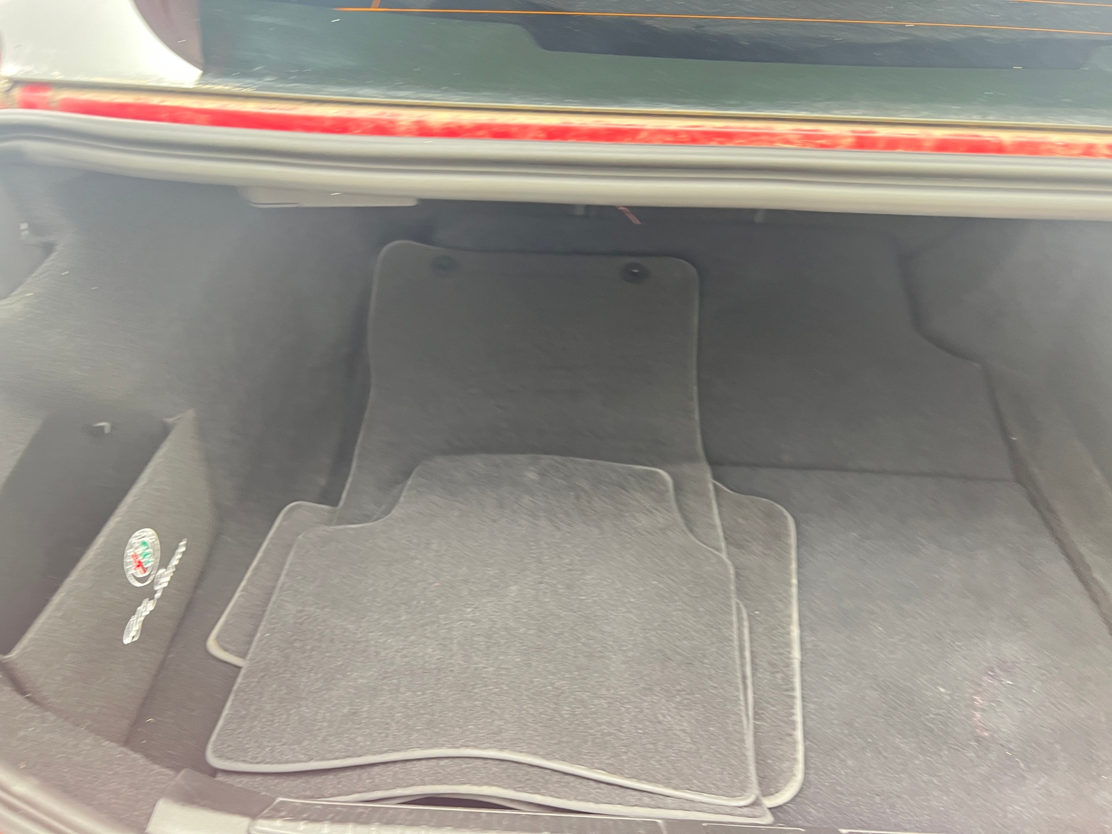 Thumbnail: 2018 Alfa Romeo Giulia - 6