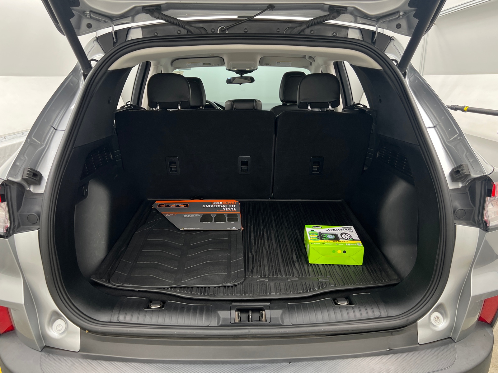 Thumbnail: 2021 Ford Escape - 6