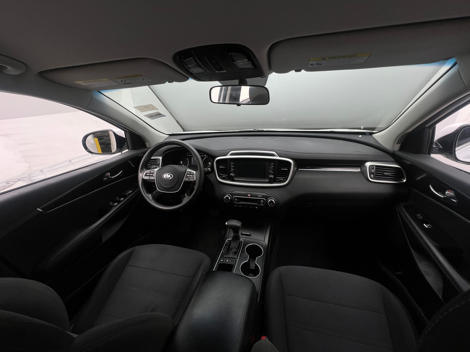 Thumbnail: 2019 Kia Sorento - 3