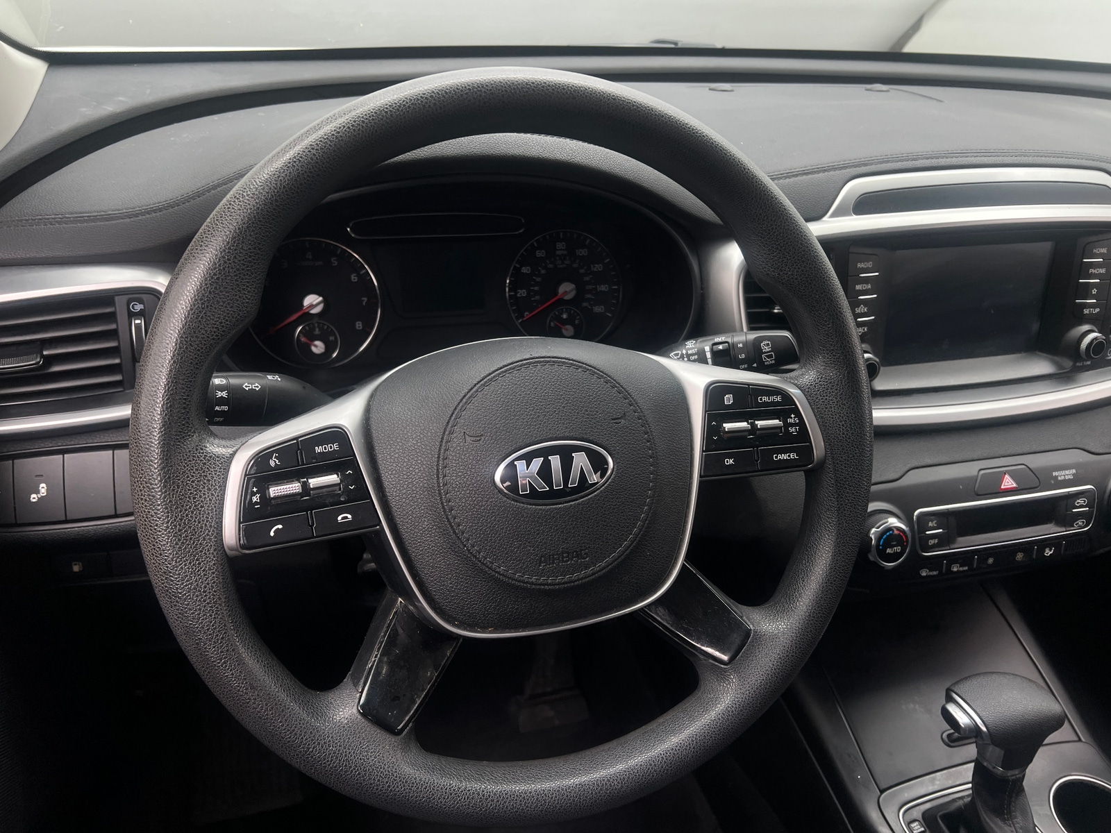 Thumbnail: 2019 Kia Sorento - 5