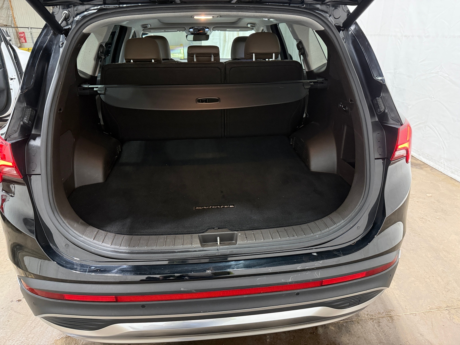 Thumbnail: 2022 Hyundai Santa Fe - 6