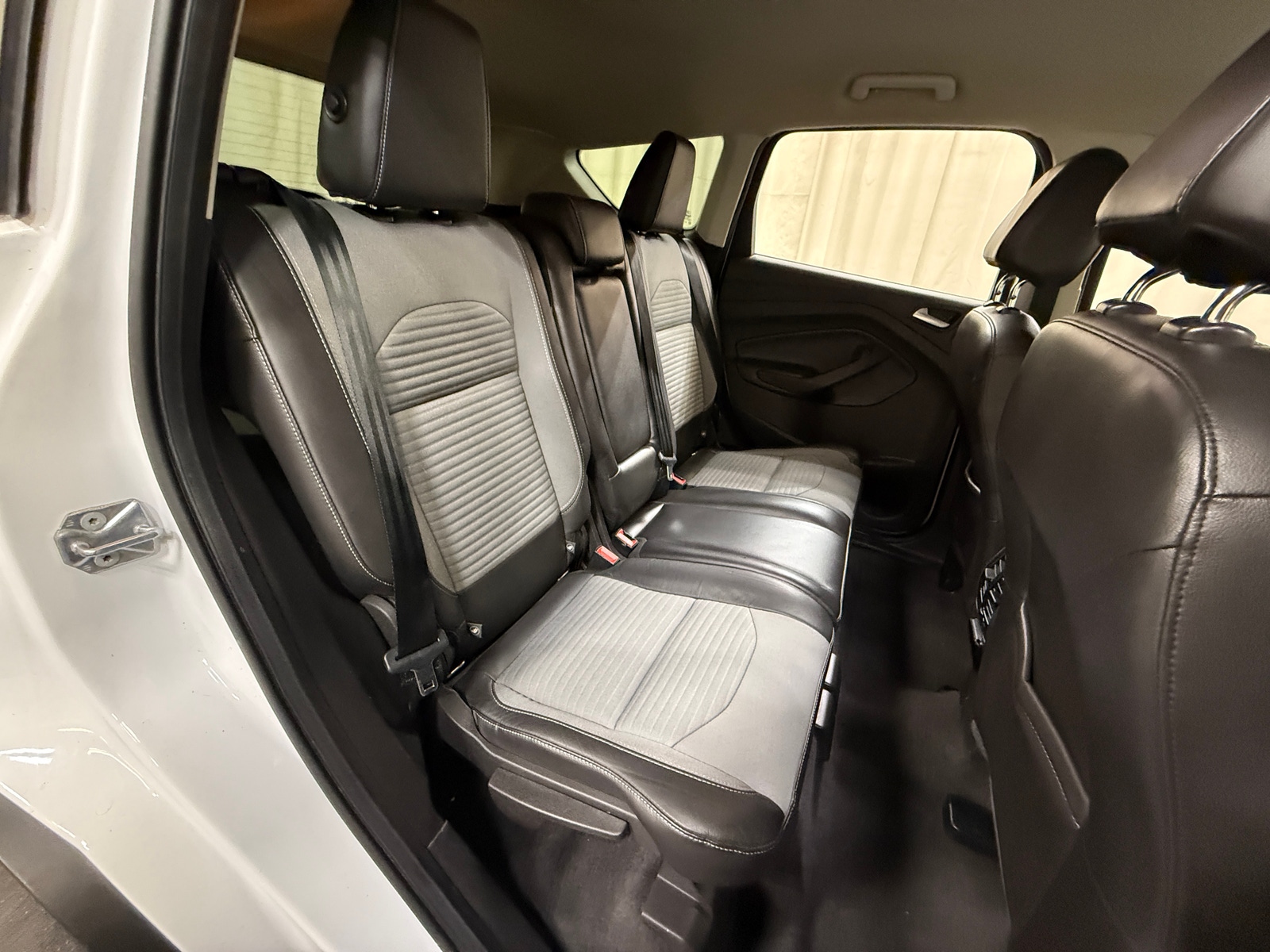 Thumbnail: 2017 Ford Escape - 6