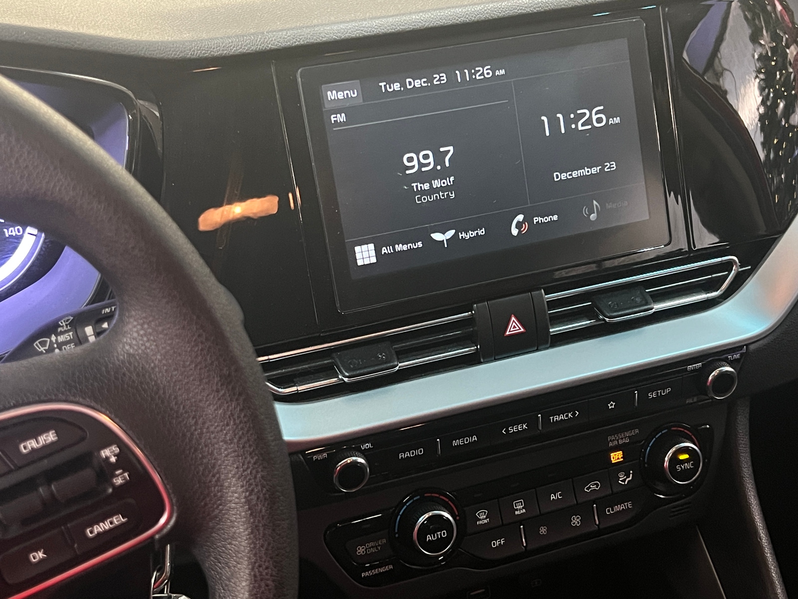 Thumbnail: 2020 Kia Niro - 4