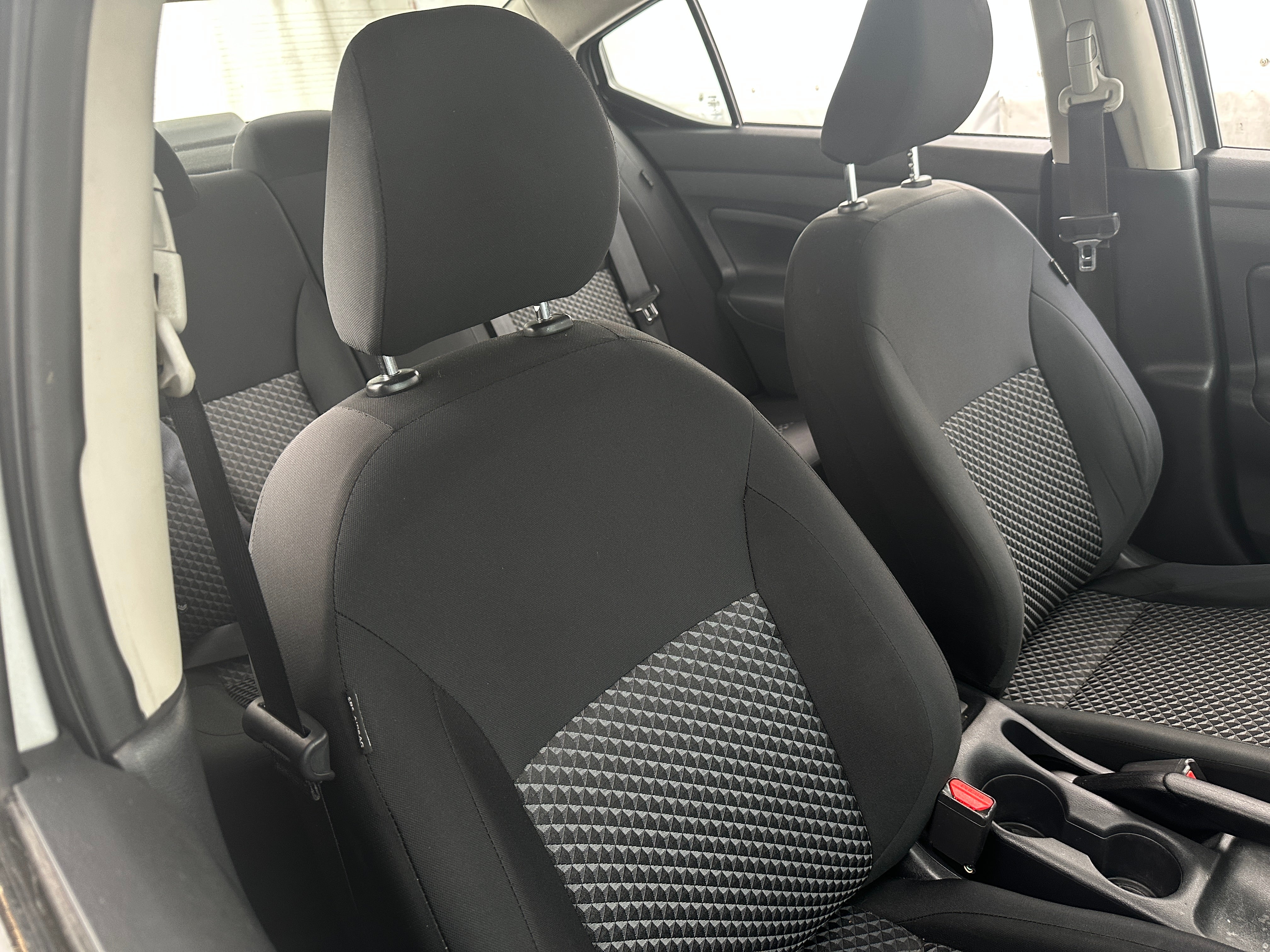 2021 Nissan Versa Sedan