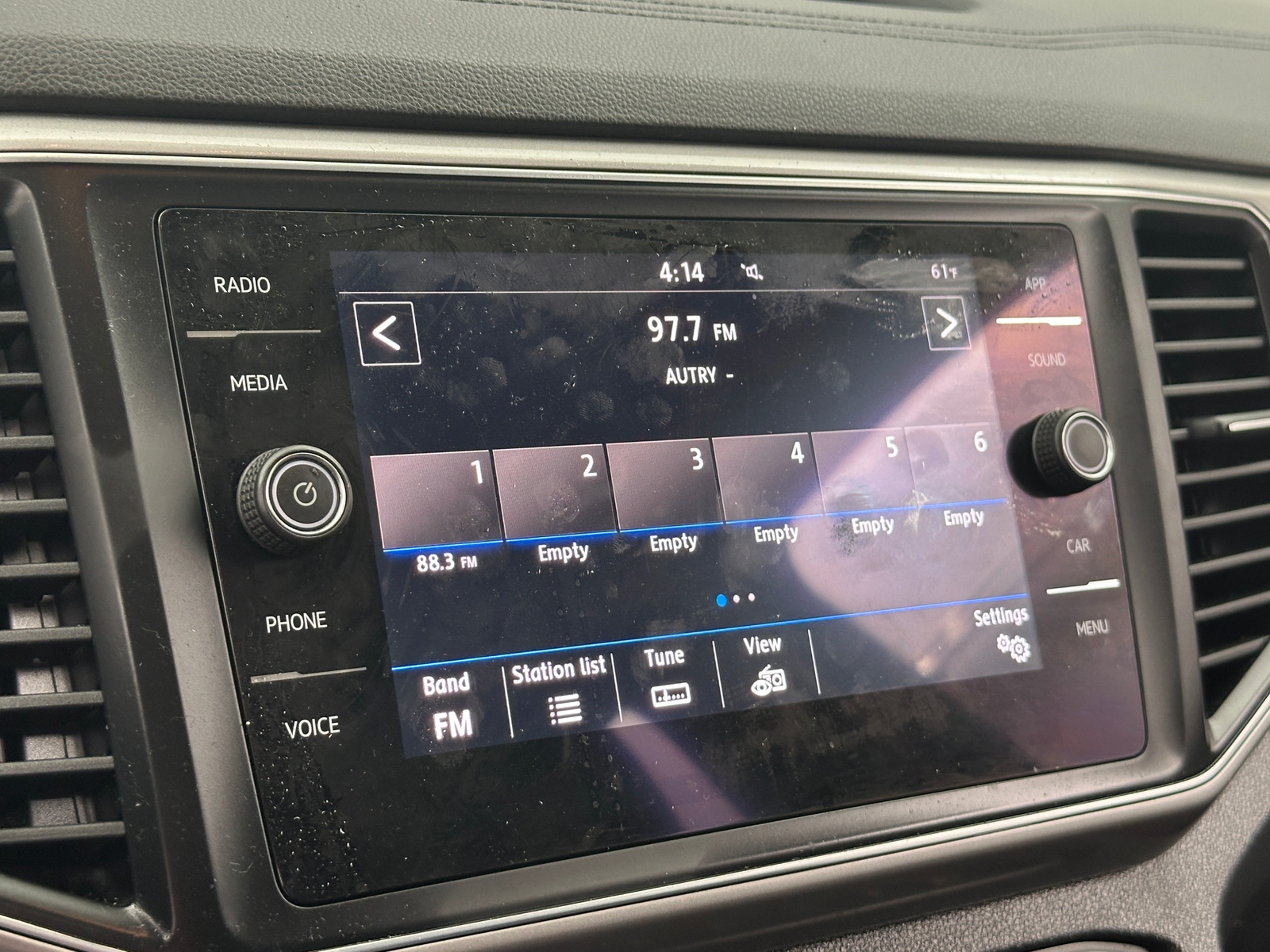 Thumbnail: 2019 Volkswagen Atlas - 3