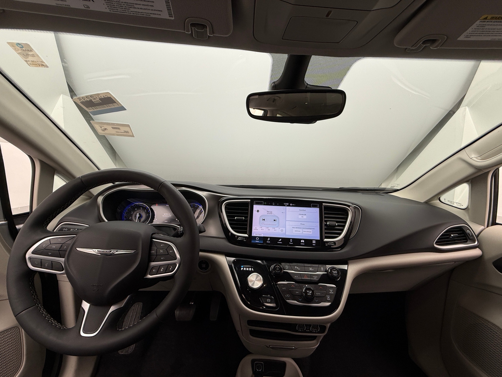 Thumbnail: 2024 Chrysler Pacifica - 2