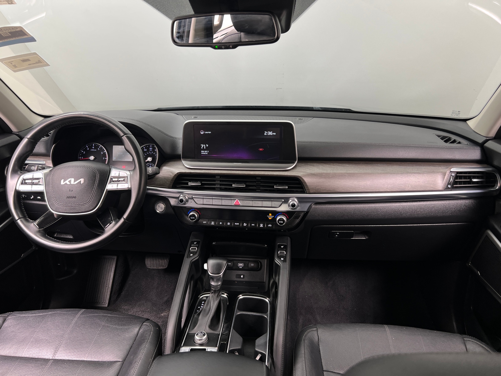 Thumbnail: 2022 Kia Telluride - 2