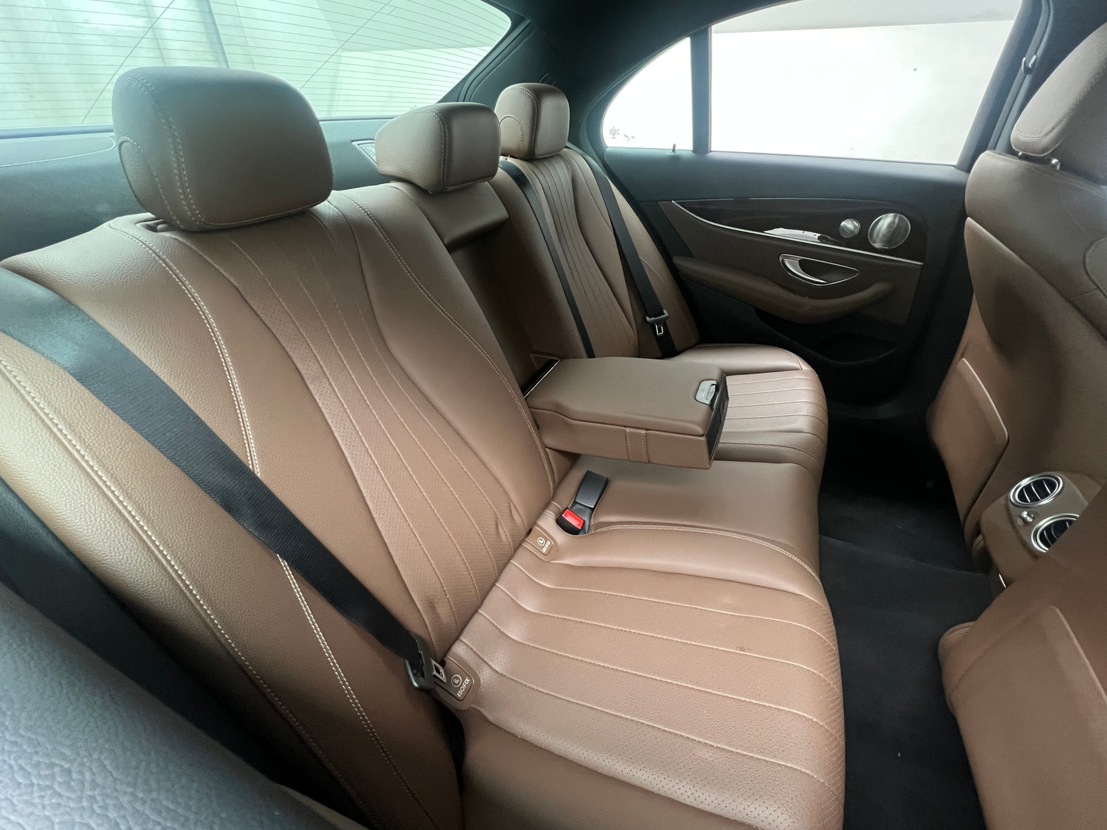 Thumbnail: 2018 Mercedes-Benz E-Class - 5