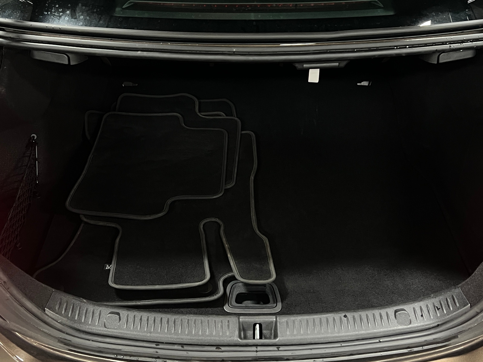 Thumbnail: 2018 Mercedes-Benz E-Class - 6