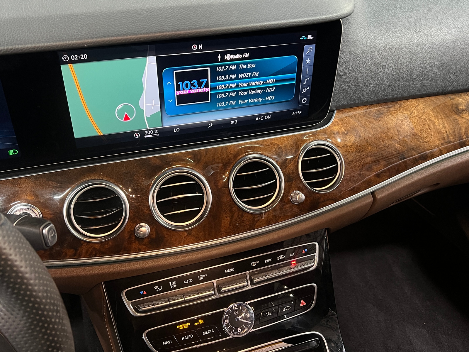 Thumbnail: 2018 Mercedes-Benz E-Class - 3