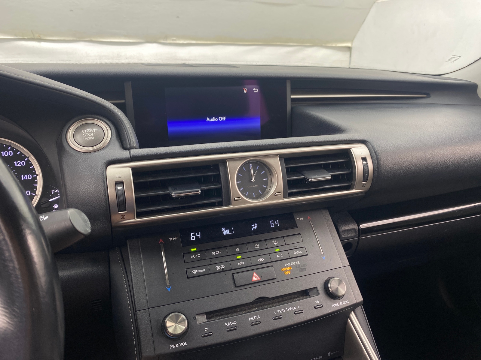 Thumbnail: 2016 Lexus IS - 3