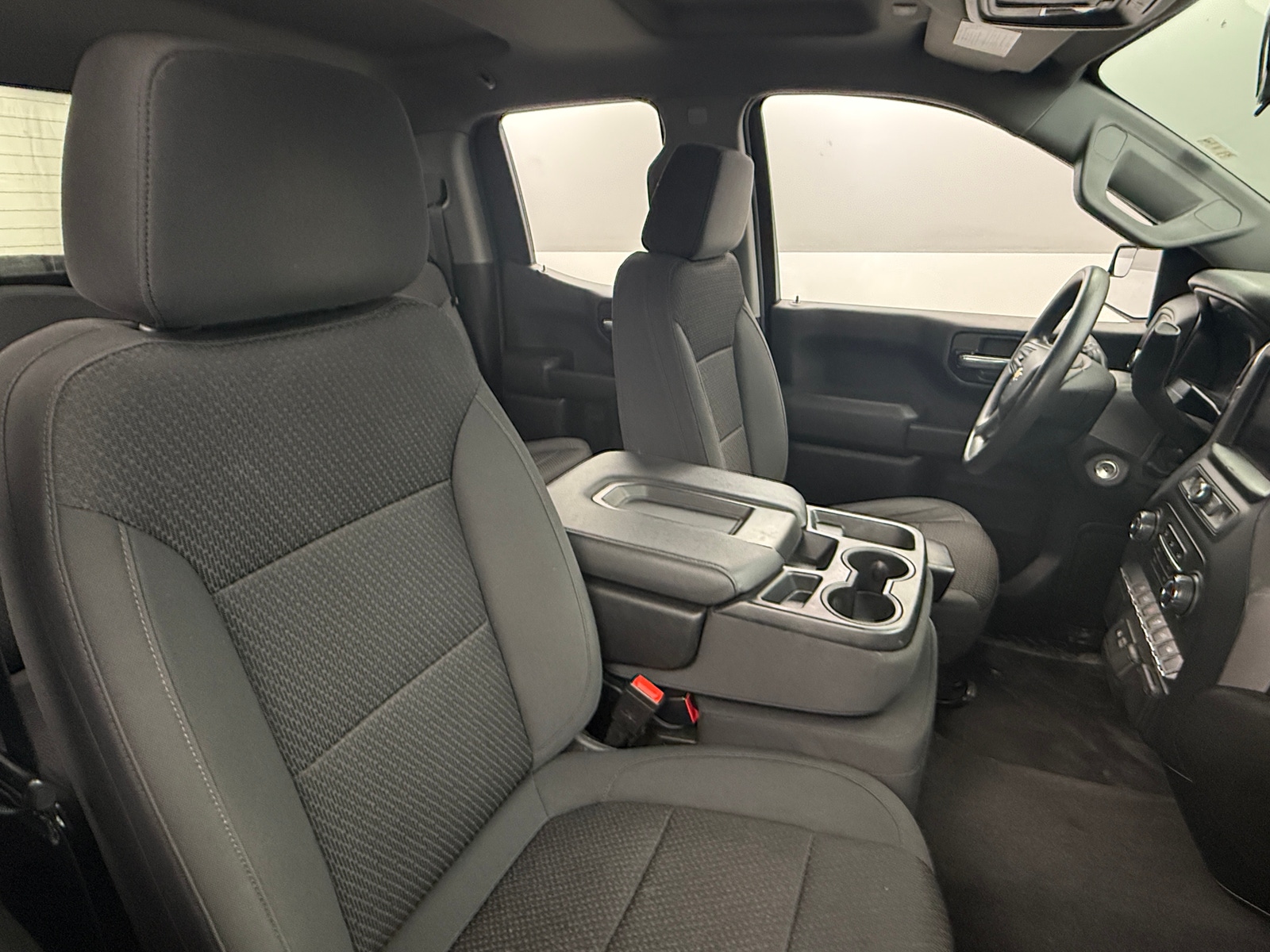 Thumbnail: 2021 Chevrolet Silverado 1500 - 2