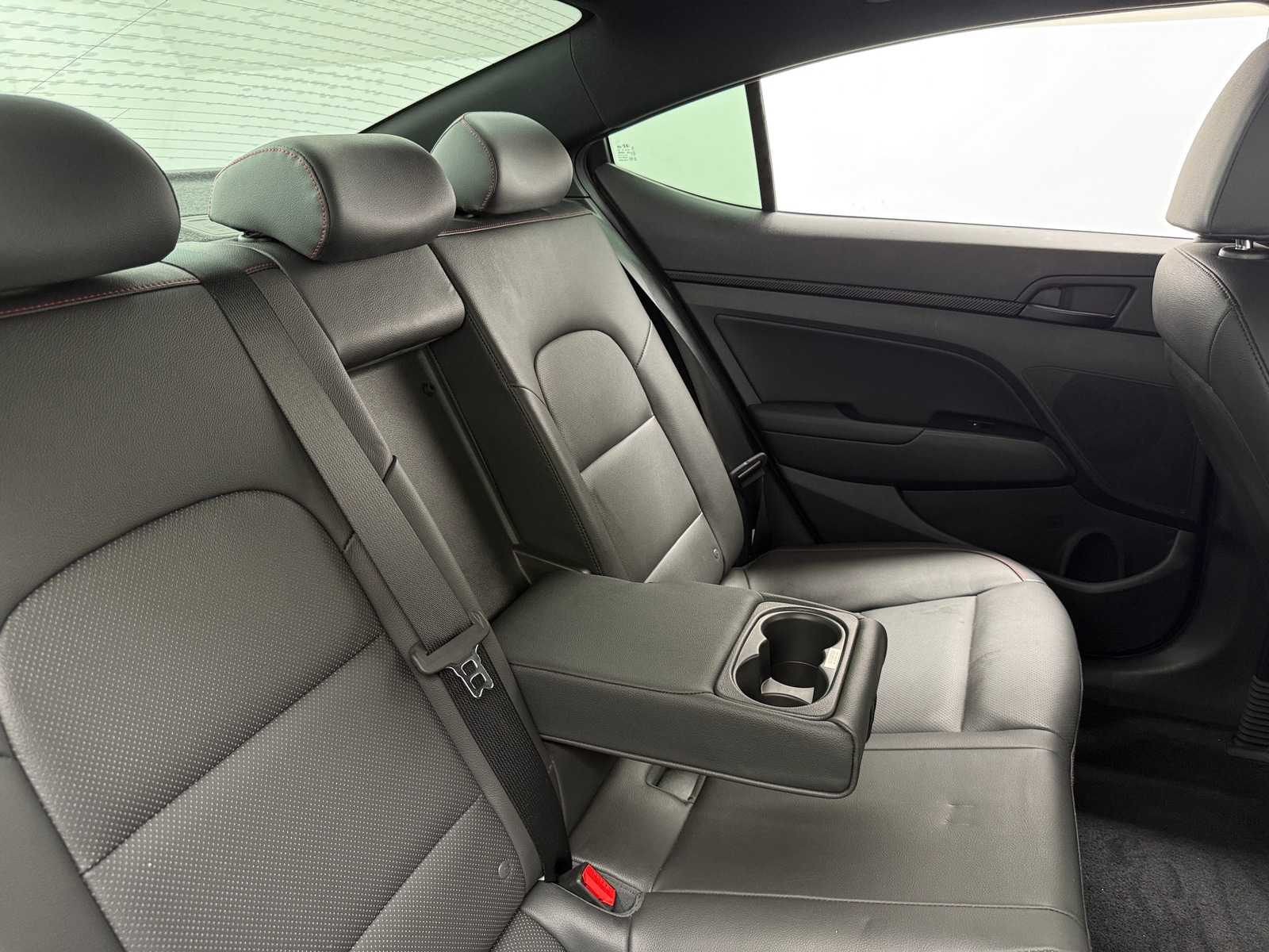 Thumbnail: 2020 Hyundai Elantra - 5