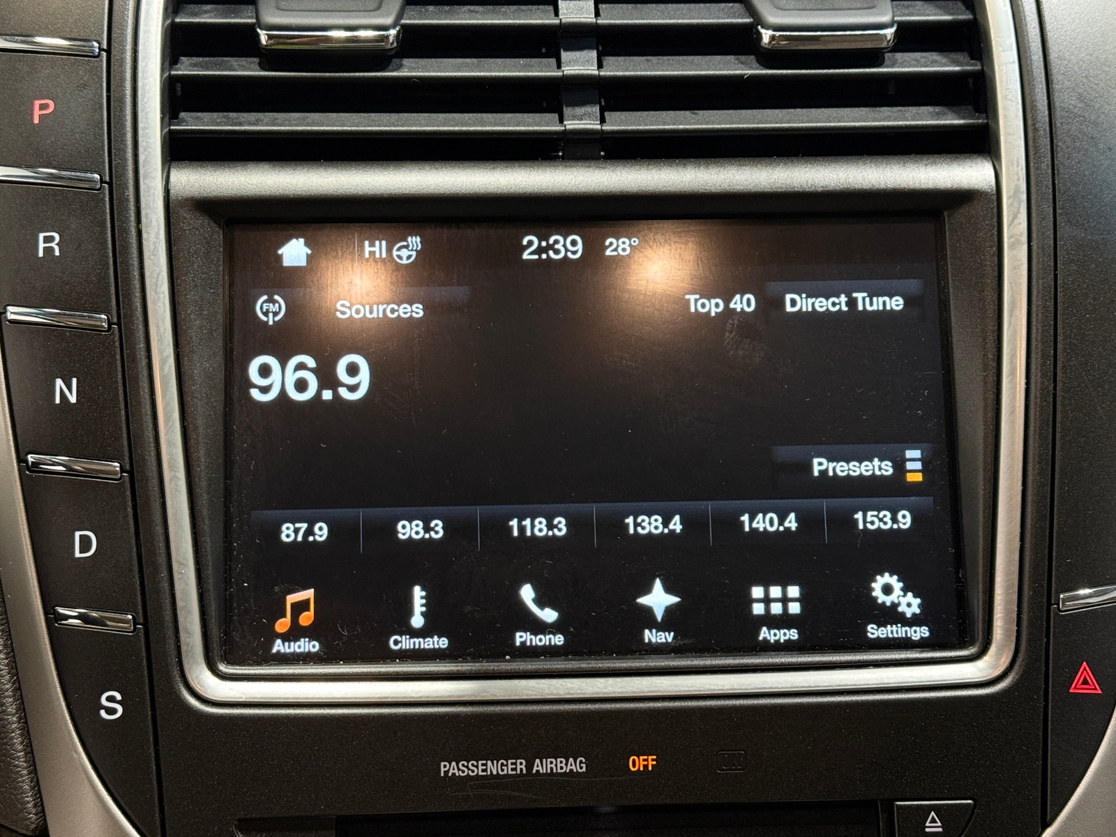 Thumbnail: 2016 Lincoln MKX - 3