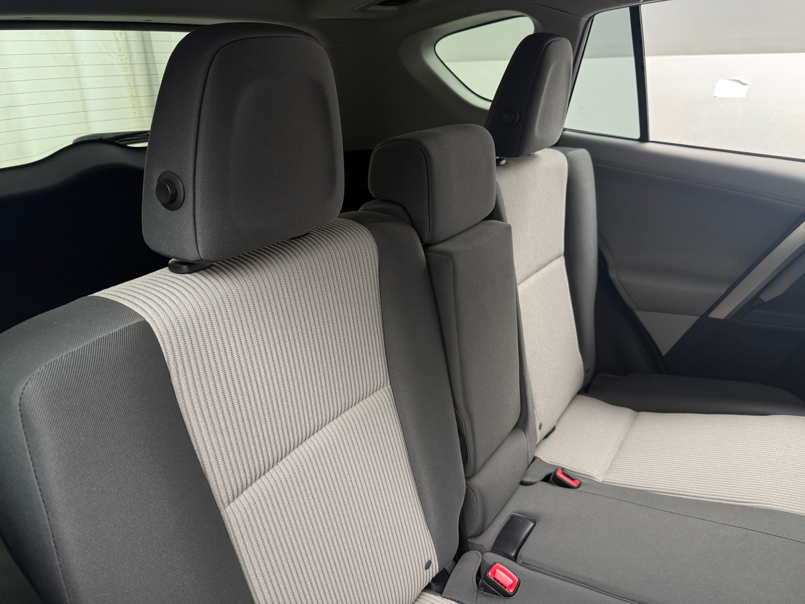 Thumbnail: 2013 Toyota RAV4 - 6