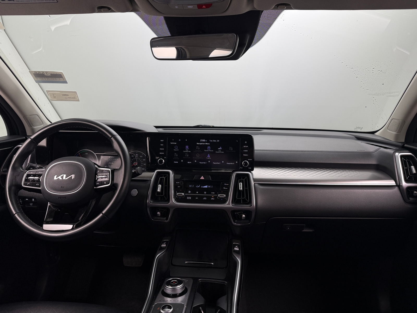 Thumbnail: 2023 Kia Sorento - 2