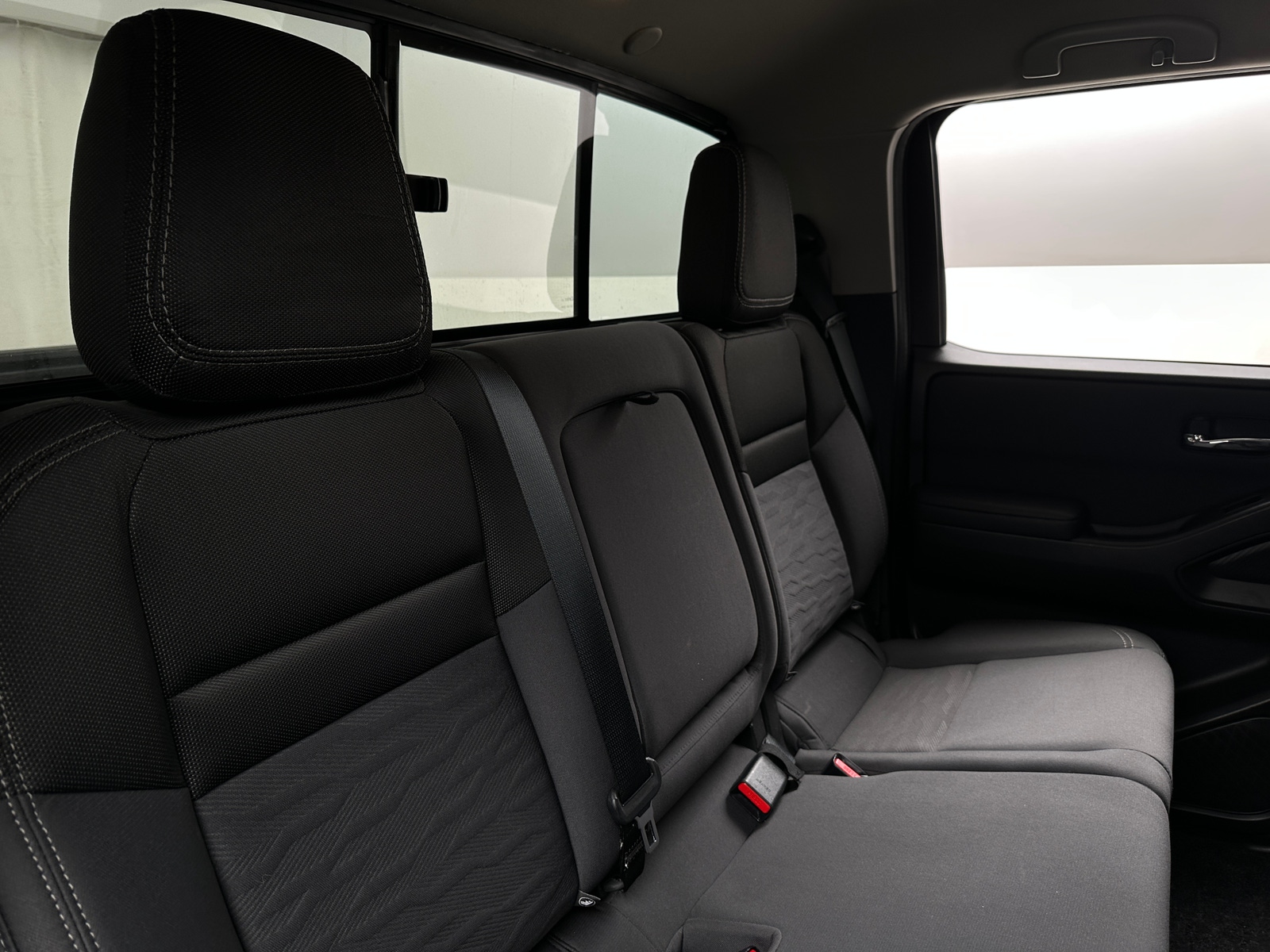 Thumbnail: 2022 Nissan Frontier - 6