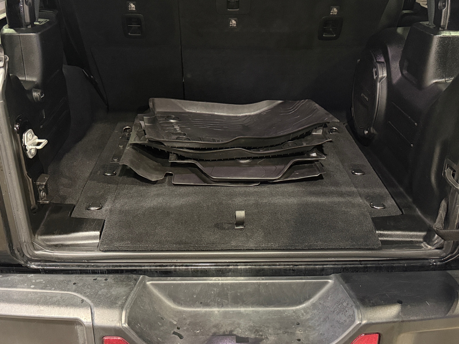 Thumbnail: 2018 Jeep Wrangler - 6