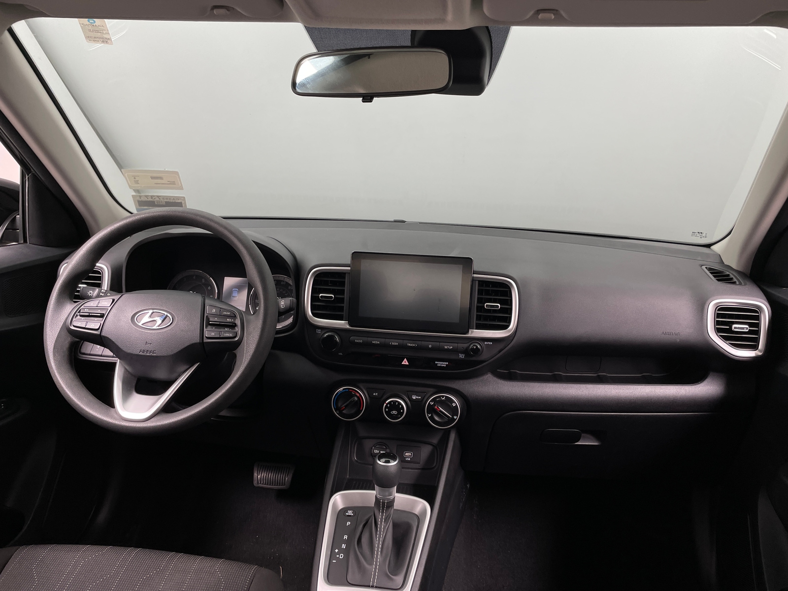 Thumbnail: 2021 Hyundai Venue - 3